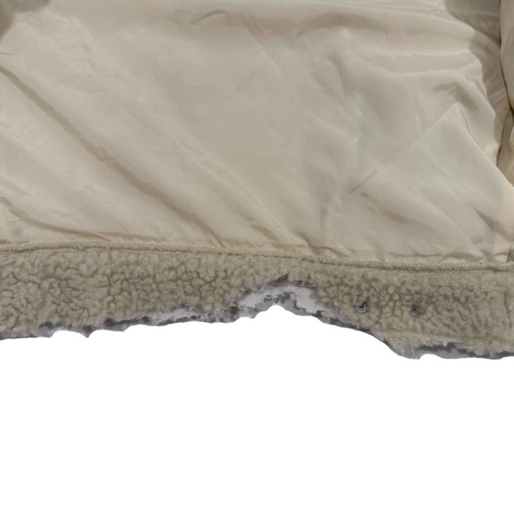 Levi's mens Hybrid Relaxed Cozy Trucker size Small (read description) - Picture 5 of 10